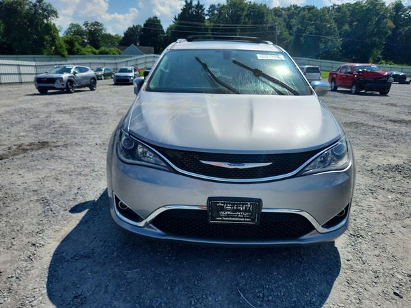 2018 CHRYSLER PACIFICA