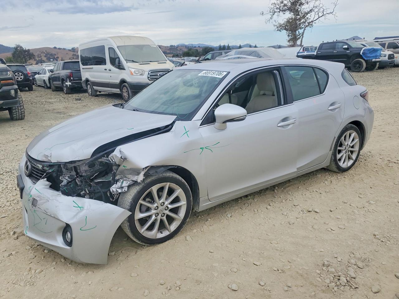 2012 LEXUS CT 200h