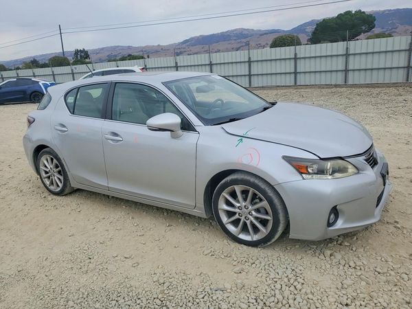 2012 LEXUS CT 200h