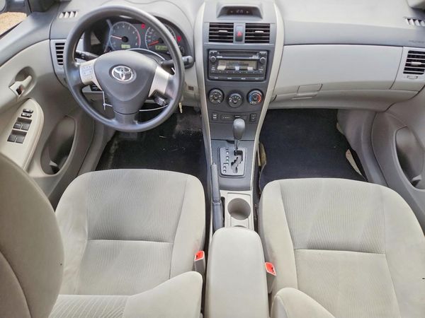 2012 TOYOTA COROLLA