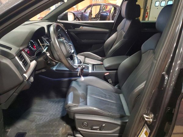2020 AUDI Q5 quattro Premium