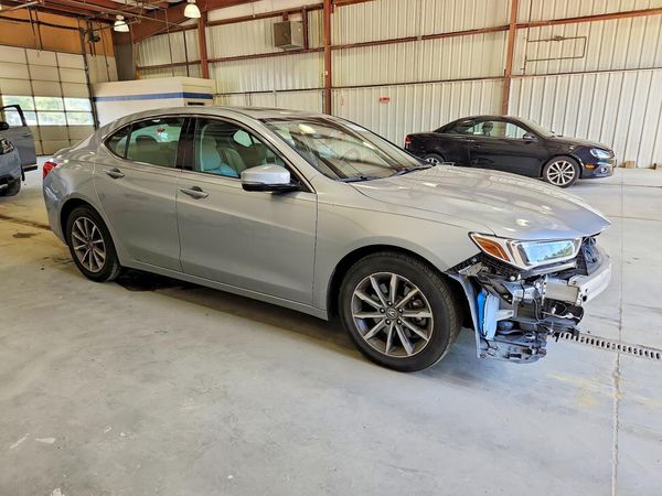 2018 ACURA TLX