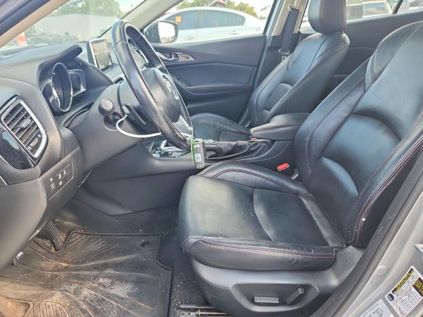 2014 MAZDA 3 Touring/GS