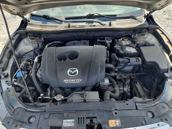 2014 MAZDA 3 Touring/GS