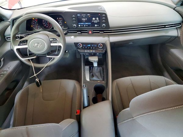 2021 HYUNDAI ELANTRA Blue