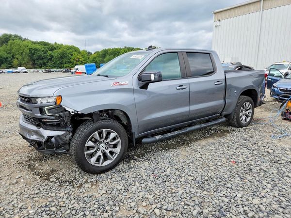 2022 CHEVROLET SILVERADO RST — Front 3/4