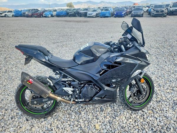 2022 KAWASAKI EX400