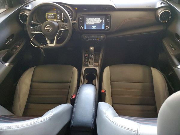 2022 NISSAN KICKS SR