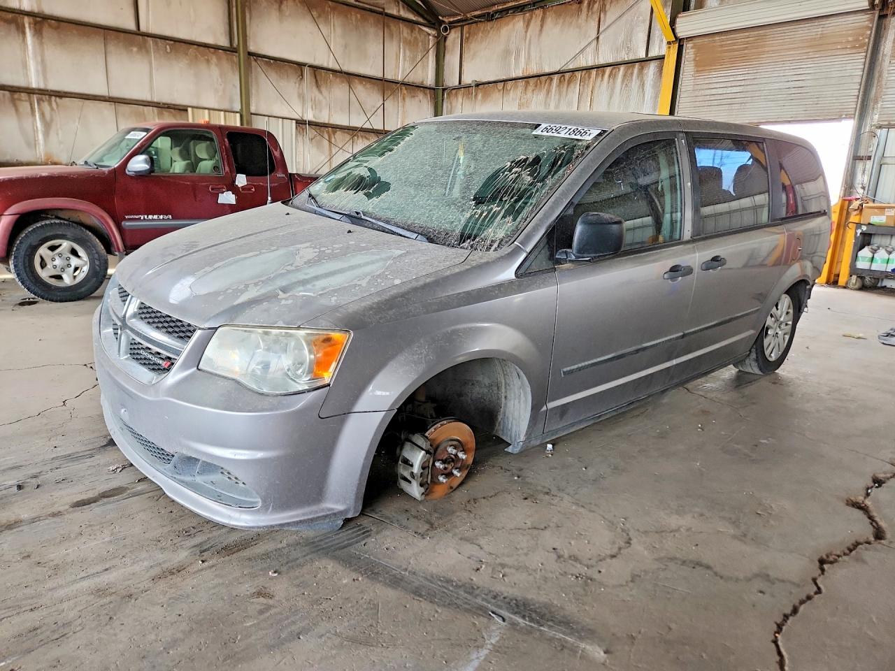 2015 DODGE CARAVAN SE — Front 3/4