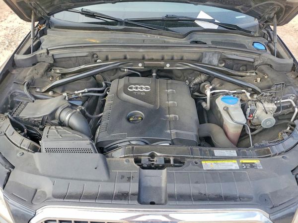 2014 AUDI Q5 Premium Plus