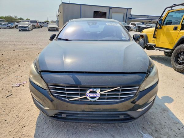 2016 VOLVO S60