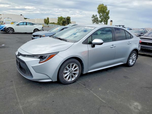 2021 TOYOTA COROLLA LE w/Premium pkg2