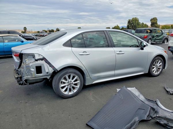 2021 TOYOTA COROLLA LE w/Premium pkg2