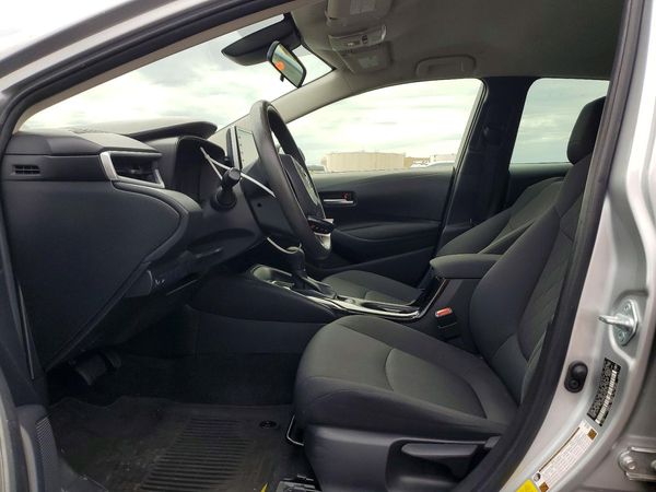 2021 TOYOTA COROLLA LE w/Premium pkg2