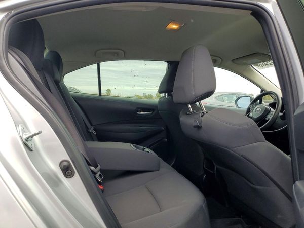 2021 TOYOTA COROLLA LE w/Premium pkg2