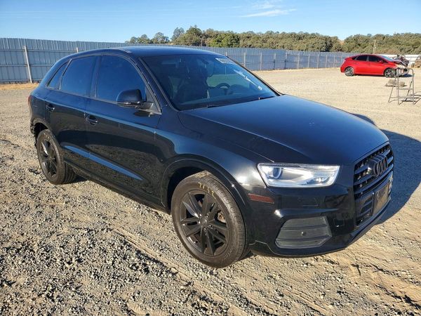 2017 AUDI Q3