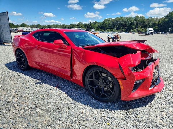 2016 CHEVROLET CAMARO 1SS — Passenger 3/4
