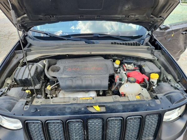 2020 JEEP RENEGADE Latitude, Longitude — Engine bay