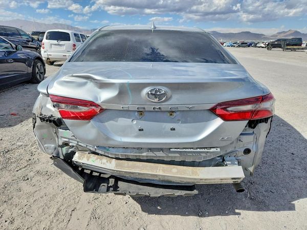 2023 TOYOTA CAMRY