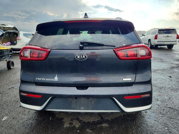 2018 KIA NIRO