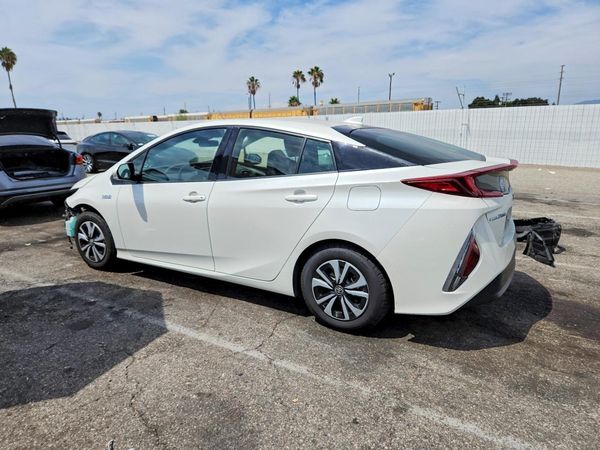 2019 TOYOTA PRIUS Plus/Premium/Advanced — DSRA