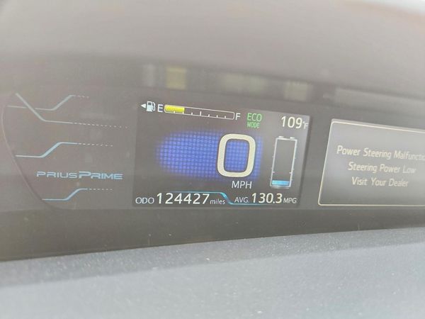 2019 TOYOTA PRIUS Plus/Premium/Advanced — ODOM