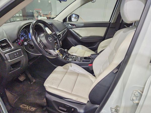 2016 MAZDA CX-5 Grand Touring/GT — DENT