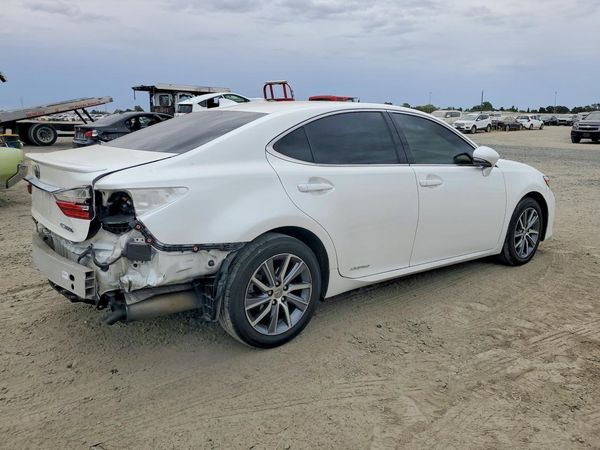 2016 LEXUS ES