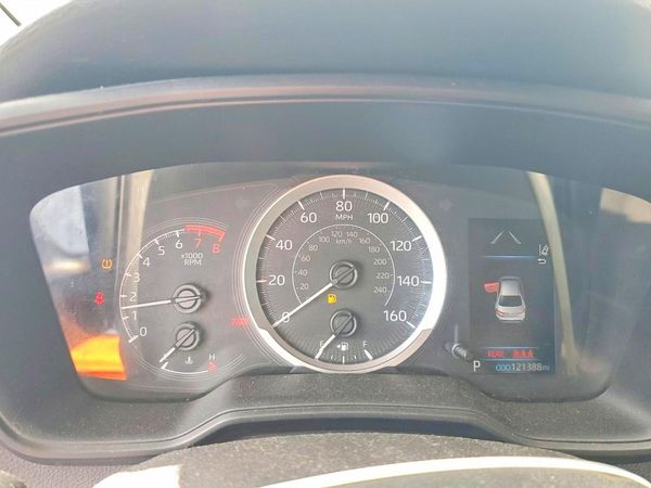 2021 TOYOTA COROLLA