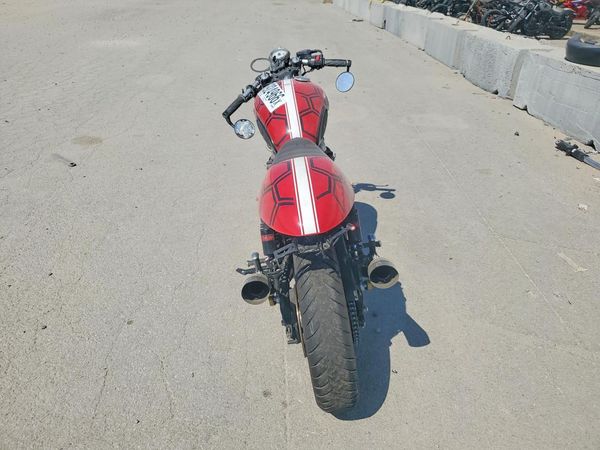 2012 TRIUMPH MOTORCYCLE THRUXTON