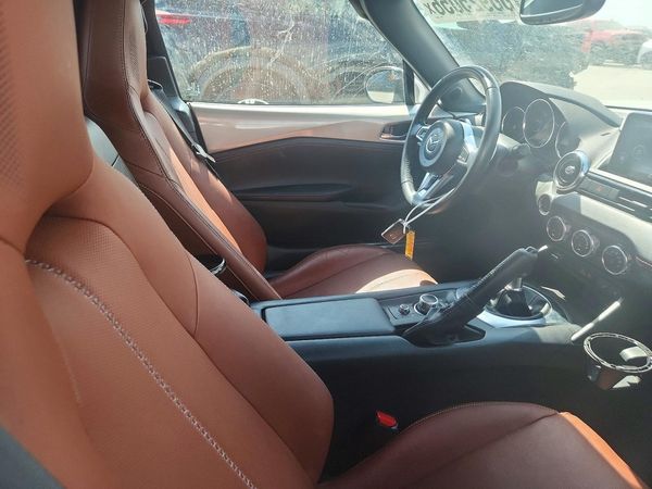 2022 MAZDA MX-5 MIATA