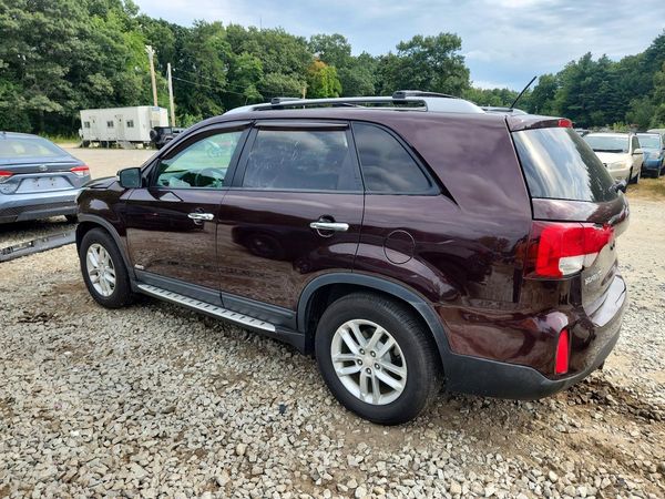 2014 KIA SORENTO Base/ LX