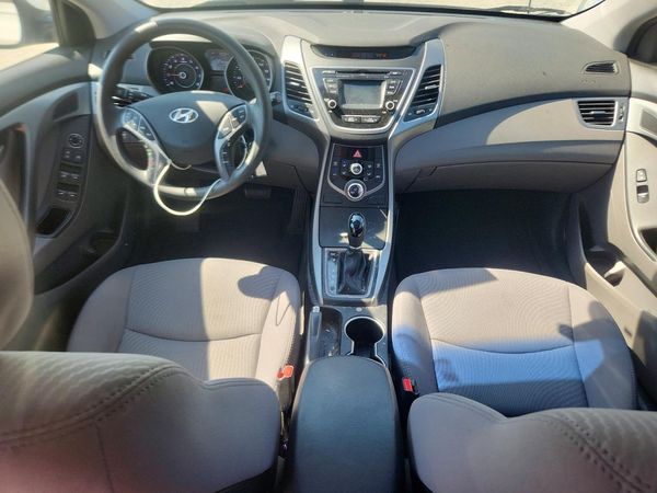 2015 HYUNDAI ELANTRA