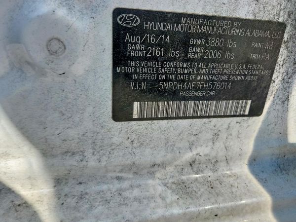 2015 HYUNDAI ELANTRA