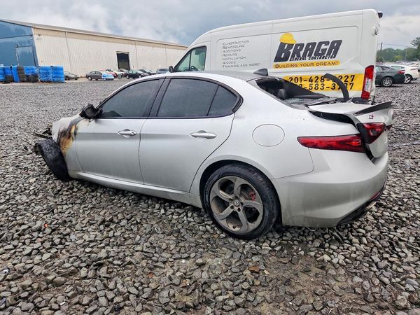 2018 ALFA ROMEO GIULIA AWD