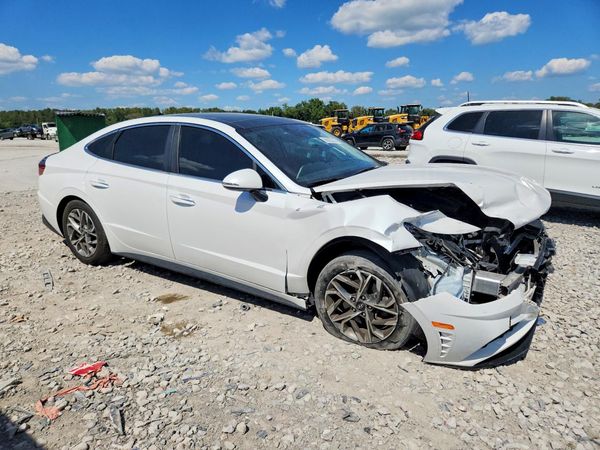 2022 HYUNDAI SONATA