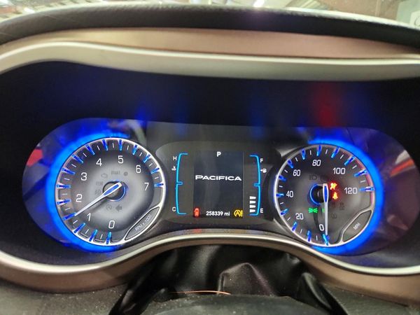 2017 CHRYSLER PACIFICA Touring L