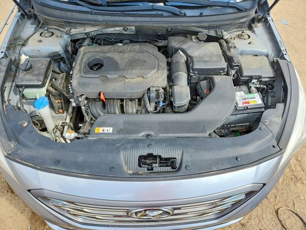 2016 HYUNDAI SONATA