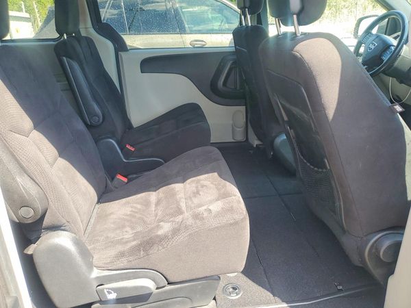 2014 DODGE GRAND CARAVAN SE
