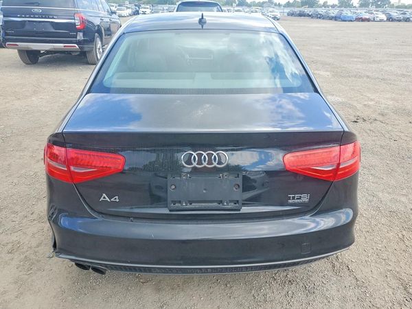 2015 AUDI A4 quattro Premium