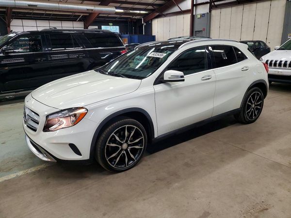 2017 MERCEDES-BENZ GLA