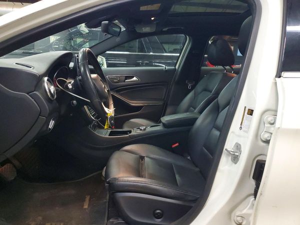 2017 MERCEDES-BENZ GLA GLA250-4M — DENT