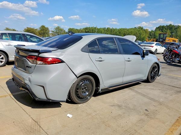 2021 TOYOTA COROLLA