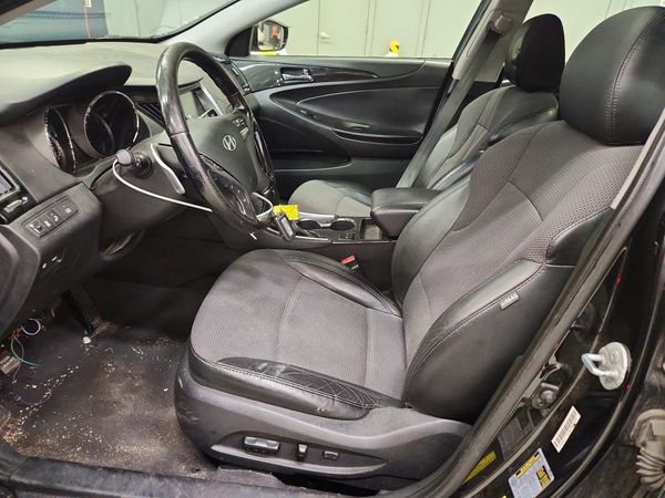 2014 HYUNDAI SONATA