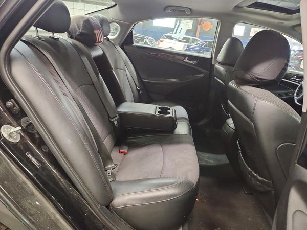 2014 HYUNDAI SONATA