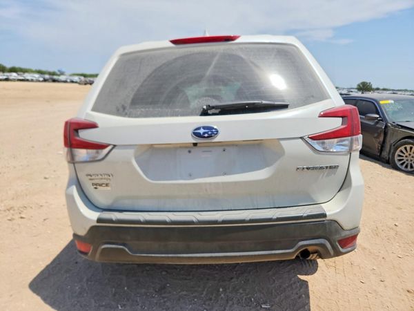 2019 SUBARU FORESTER