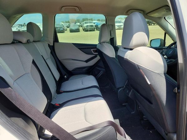 2019 SUBARU FORESTER
