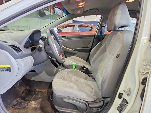 2017 HYUNDAI ACCENT SE Base