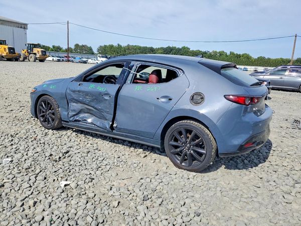 2019 MAZDA 3