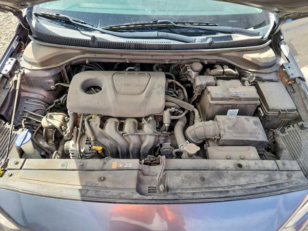 2018 HYUNDAI ACCENT SE and SEL